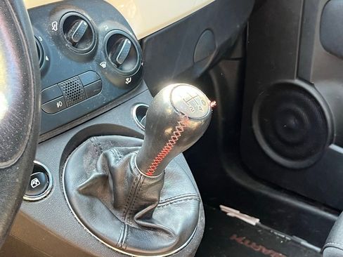 Used 2013 FIAT 500 Abarth image 11