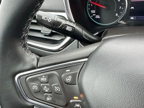 Used 2024 Chevrolet Equinox LT AWD/4WD image 25