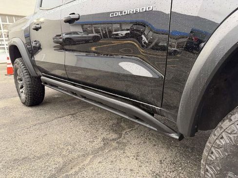 Certified 2024 Chevrolet Colorado ZR2 w/ Safety Package AWD/4WD image 9
