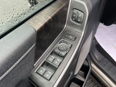 New 2026 Ford F250 Lariat w/ Lariat Premium Package image 17