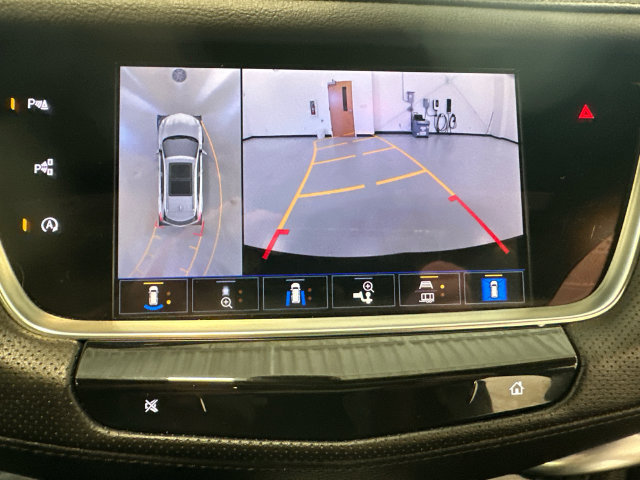Certified 2025 Cadillac XT5 Premium Luxury w/ Technology Package AWD/4WD image 12