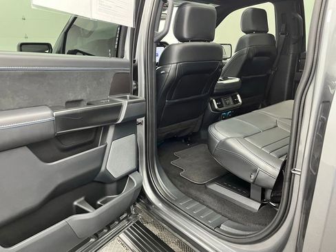 Used 2024 Ford F150 Platinum w/ Equipment Group 702A High AWD/4WD image 37