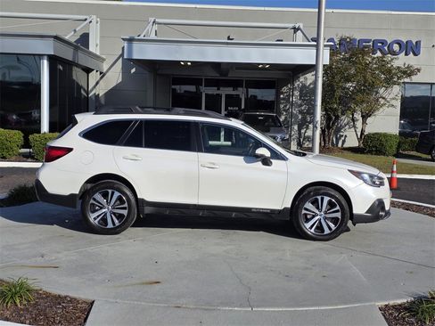 Used 2019 Subaru Outback 2.5i Limited image 41