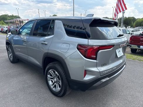 Used 2025 GMC Terrain Elevation AWD/4WD image 4