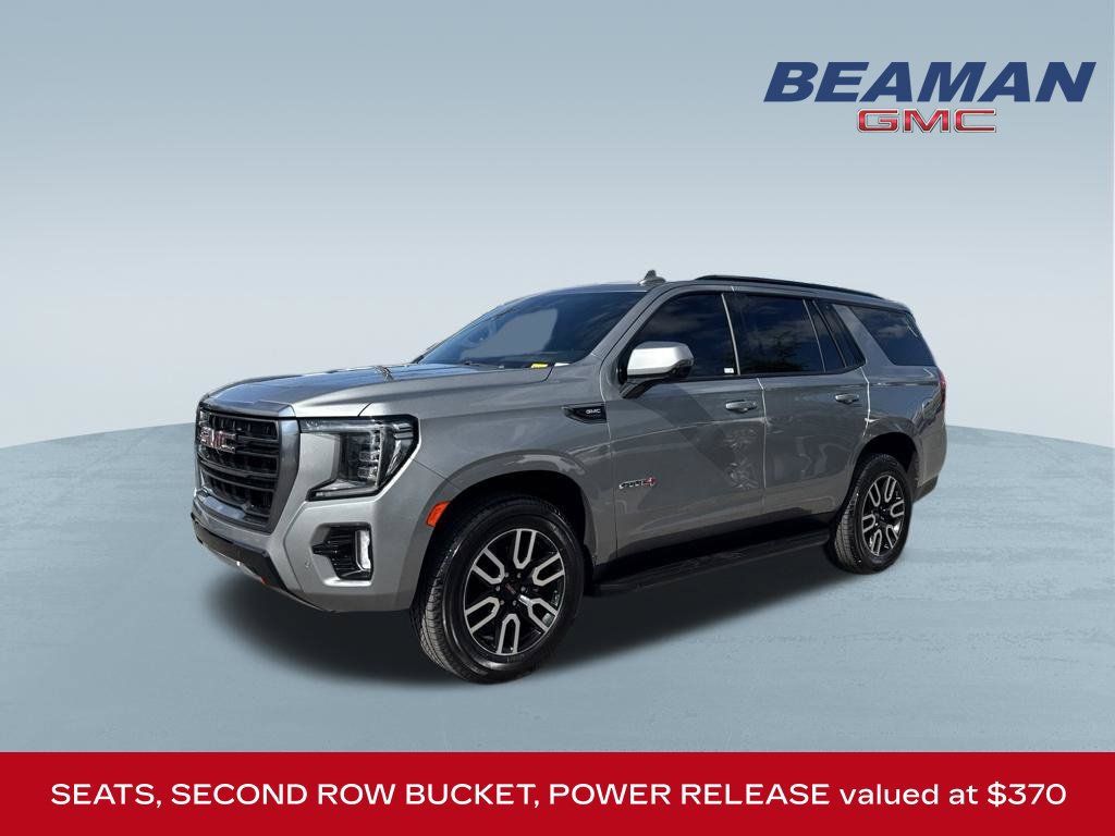 Used 2023 GMC Yukon AT4 w/ Technology Package AWD/4WD image 3