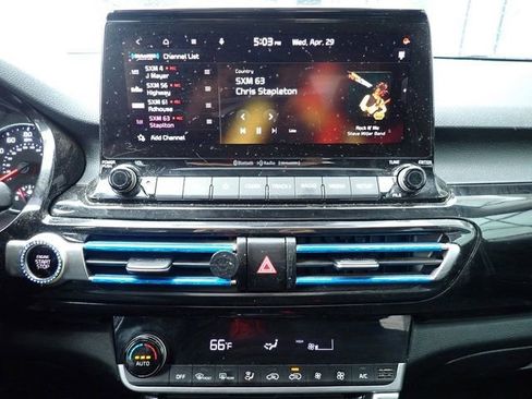 Certified 2023 Kia Seltos EX AWD/4WD image 14