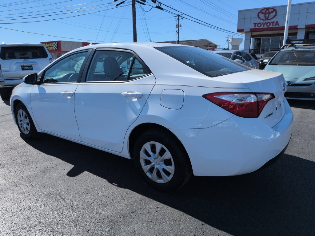 Used 2015 Toyota Corolla L FWD image 3