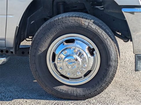 Used 2024 RAM 3500 Big Horn image 11