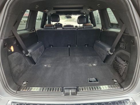 Used 2016 Mercedes-Benz GL 63 AMG 4MATIC image 17