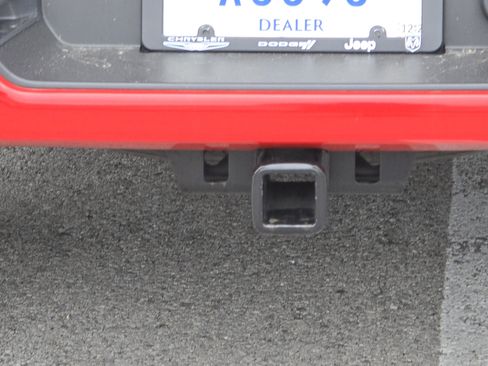 Used 2022 RAM 1500 Laramie w/ G/T Package image 7