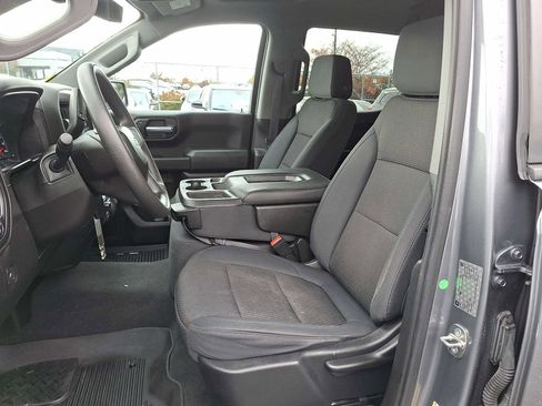 Used 2019 Chevrolet Silverado 1500 Custom Trail Boss w/ Custom Convenience Package image 11