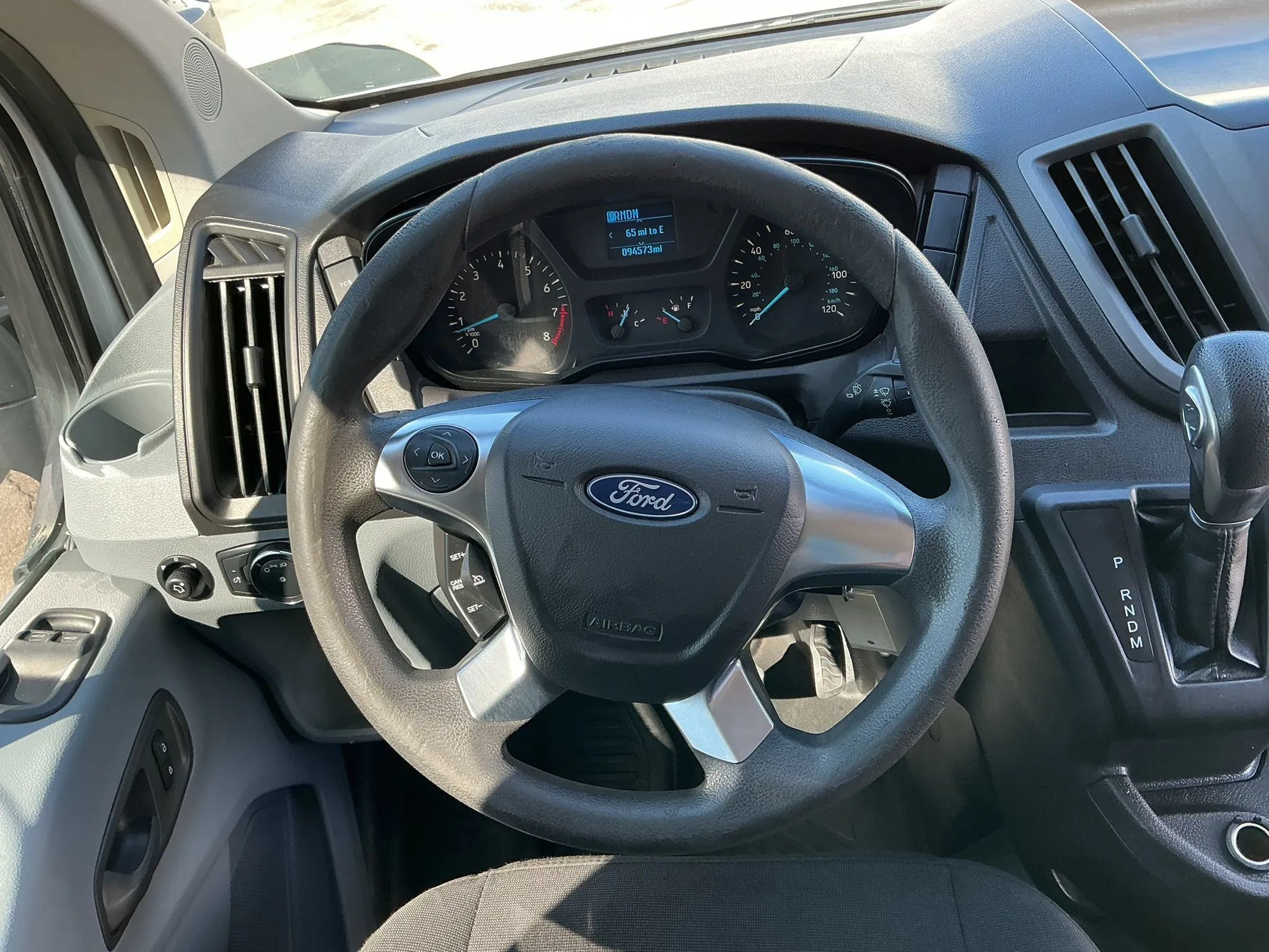 Used 2019 Ford Transit 250 130 Low Roof w/ Exterior Upgrade Package RWD image 22