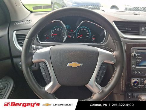 Used 2017 Chevrolet Traverse LT AWD/4WD image 23