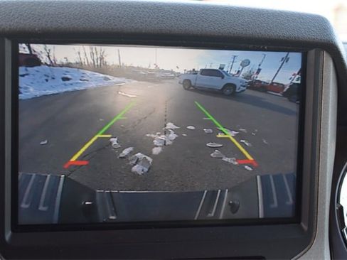 Used 2015 Ford F350 Lariat w/ Chrome Package image 32