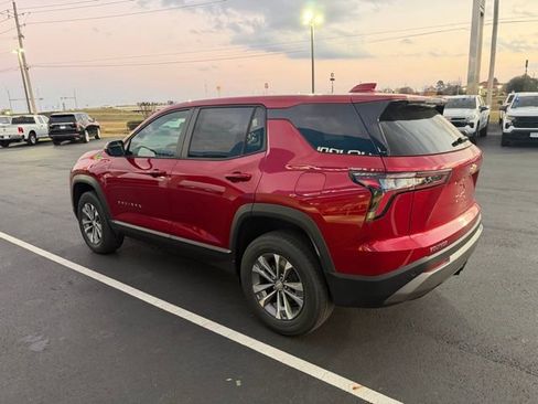 New 2026 Chevrolet Equinox LT image 17