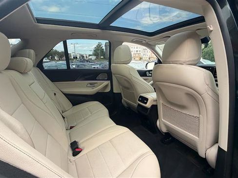 Used 2023 Mercedes-Benz GLE 350 image 11