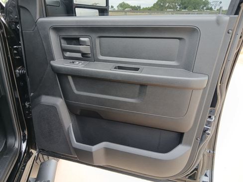 New 2026 RAM 2500 Tradesman AWD/4WD image 40
