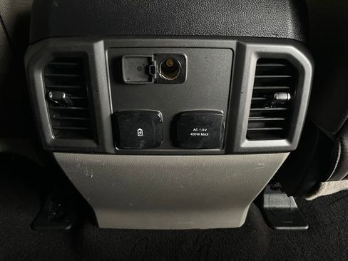 Used 2018 Ford F250 XLT w/ XLT Value Package AWD/4WD image 18