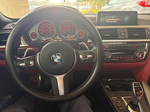 Used 2019 BMW 430i Coupe w/ M Sport Package image 2