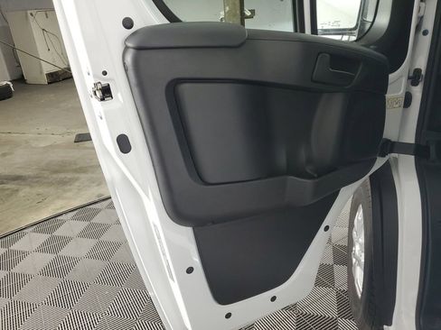 Used 2024 RAM ProMaster 2500 w/ Quick Order Package 22G SLT FWD image 27