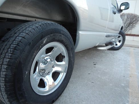 Used 2008 Dodge Ram 1500 Truck SLT w/ Trailer Tow Group RWD image 17