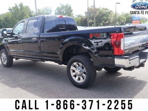 Used 2018 Ford F350 King Ranch w/ King Ranch Ultimate Package AWD/4WD image 3
