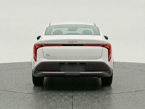 Used 2025 Kia K4 FWD image 7