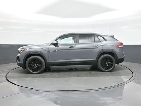 New 2026 Volkswagen Atlas Cross Sport SE AWD/4WD image 4