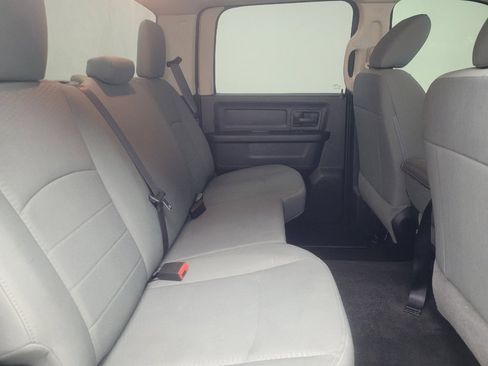 Used 2017 RAM 1500 Express AWD/4WD image 19