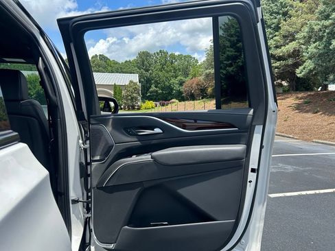 Used 2021 Cadillac Escalade ESV Premium Luxury w/ Performance Package RWD image 62