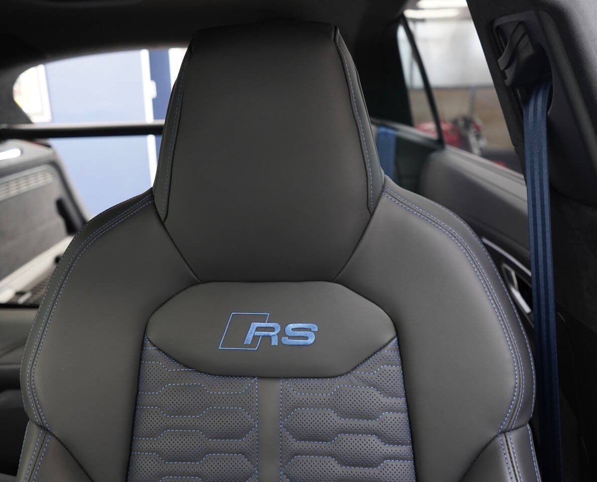 Used 2026 Audi RS Q8 performance AWD/4WD image 48