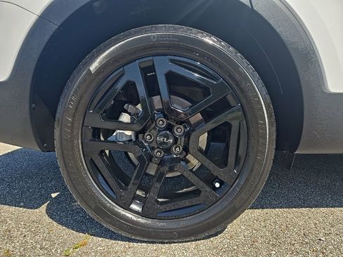 Used 2025 Kia Telluride EX X-Line AWD/4WD image 28
