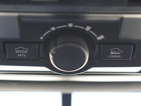 Used 2017 Toyota Tacoma TRD Off-Road image 37