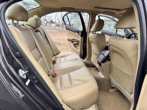 Used 2011 Honda Accord EX-L image 12