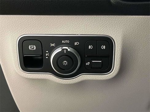 New 2026 Mercedes-Benz GLB 250 4MATIC image 20