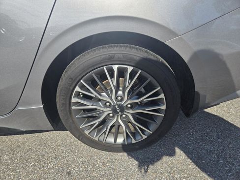 Used 2024 Kia Forte GT-Line FWD image 7