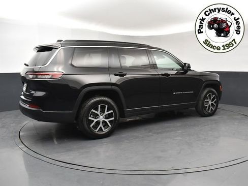 Used 2025 Jeep Grand Cherokee L Limited image 6