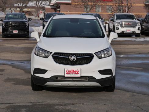 Used 2022 Buick Encore Preferred w/ Safety Package image 2