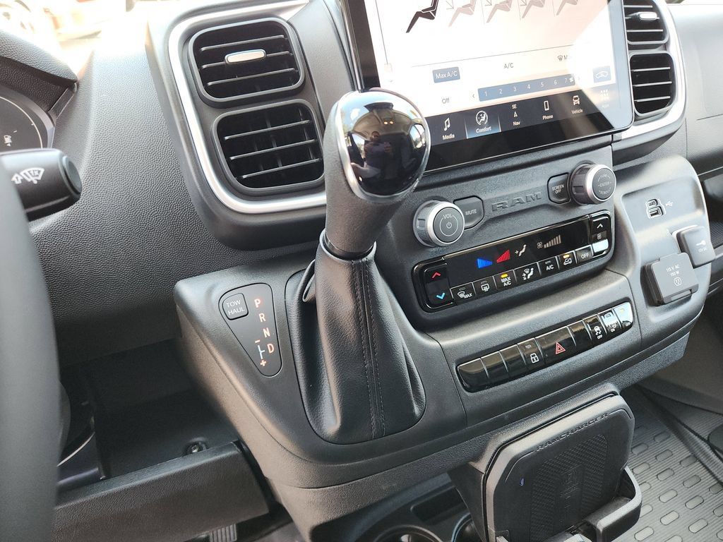 New 2026 RAM ProMaster 2500 w/ Quick Order Package 22G SLT FWD image 23