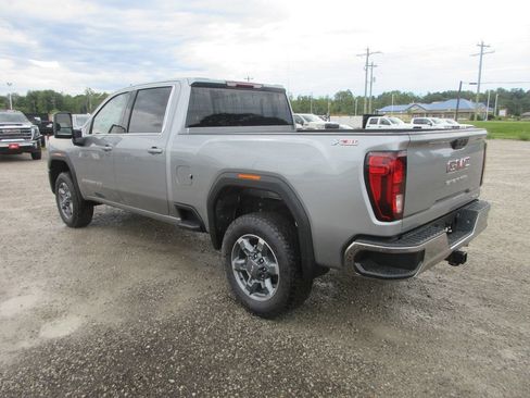 New 2026 GMC Sierra 3500 SLE w/ SLE Value Package AWD/4WD image 7