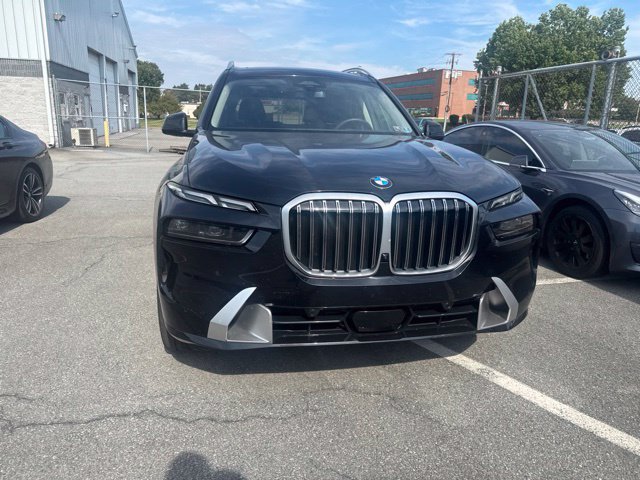 Certified 2026 BMW X7 xDrive40i w/ Premium Package AWD/4WD image 6