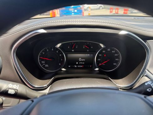 Used 2025 Chevrolet Blazer LT FWD image 36