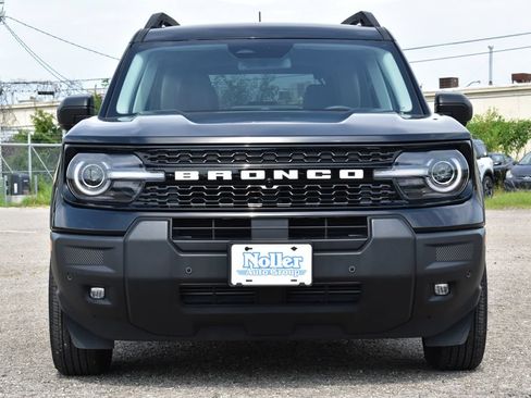 Certified 2025 Ford Bronco Sport Outer Banks w/ Outer Banks Tech Package+ AWD/4WD image 2