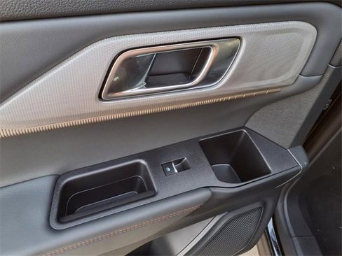 New 2026 Ford Explorer Active image 6