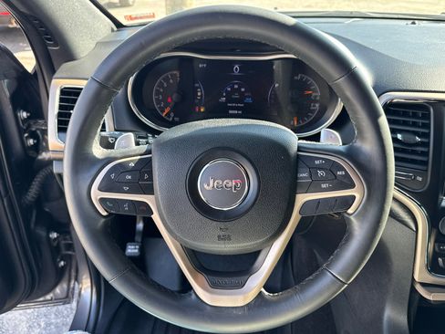 Used 2015 Jeep Grand Cherokee Laredo w/ Quick Order Package 23E image 14