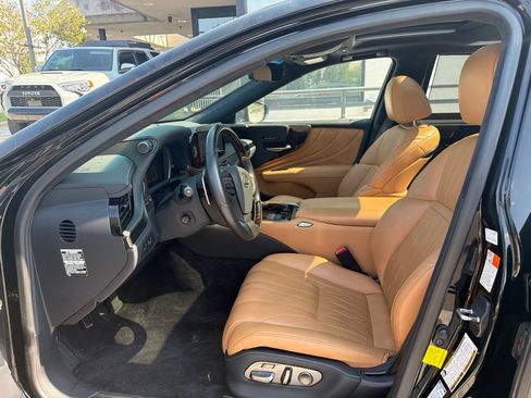 Certified 2023 Lexus LS 500 AWD w/ Luxury Package image 37