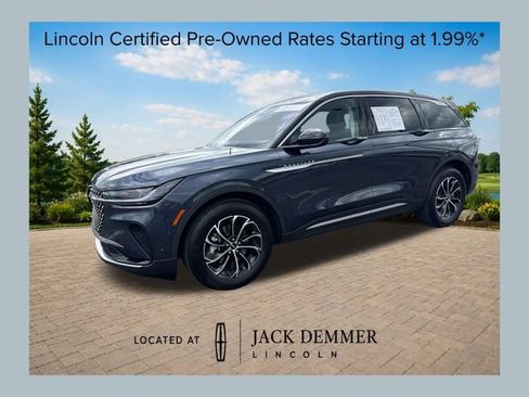 Used 2024 Lincoln Nautilus Premier AWD/4WD image 1
