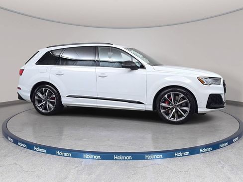 Used 2023 Audi SQ7 Prestige AWD/4WD image 4