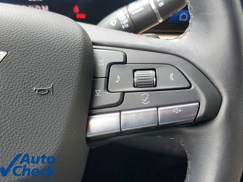 Certified 2024 Cadillac XT4 Luxury FWD image 23