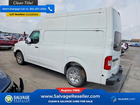 Used 2019 Nissan NV 2500 SV RWD image 3